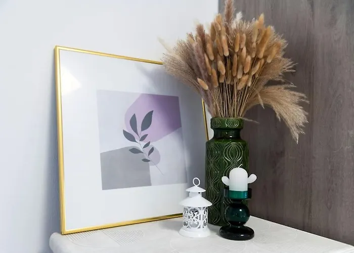 Διαμέρισμα Experience A Cozy Retreat By The Maggiore